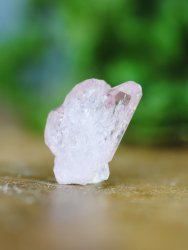 Aura Pink Quartz, Cluster
