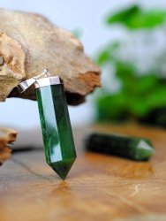 Jade, Nefrit Hänge Spets ss925