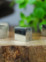 Pyrite, Cube EQ
