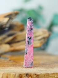 Rodonit, Spets Obelisk
