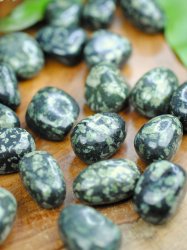 Lakelandite, Tumbled