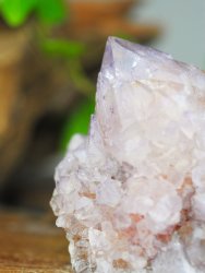 Andekvarts, Kluster Mellan