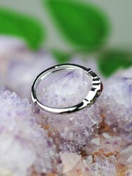 Carnelian, Ring
