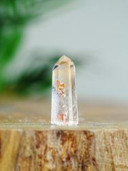 Amphibiolkvarts, Spets