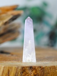Ametist, Spets Obelisk