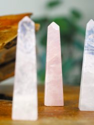 Rosenkvarts, Spets Obelisk