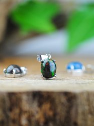 Opal, Black Pendant with Sterling Silver EQ