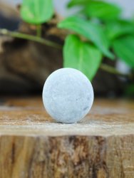 Fairy stone, Raw