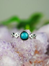 Apatite, Blue Ring