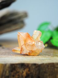 Fire quartz, Cluster