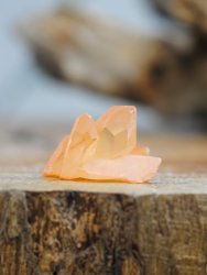 Fire quartz, Cluster