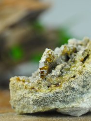 Granat, Demontoid på Matrix