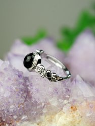 Obsidian, Svart Ring
