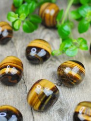 Tigereye,  Cuddle stone