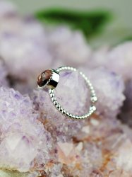 Jordgubbskvarts, Ring