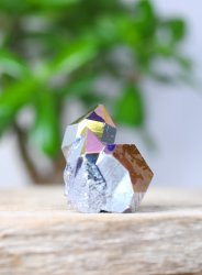 Aura Titan quartz, Cluster