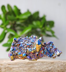 Aura Titan quartz, Cluster