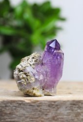 Ametist, Vera cruz Kluster på Matrix HK