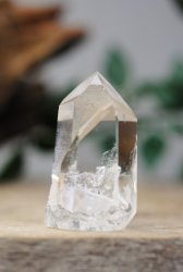 Manifestation quartz, Rock crystal Twin Point