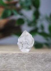 Herkimer diamond, Point