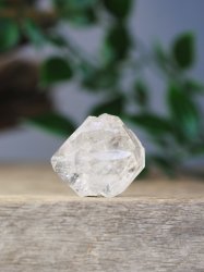 Herkimer diamond, Point