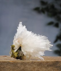 Scolecite, Needle cluster EQ