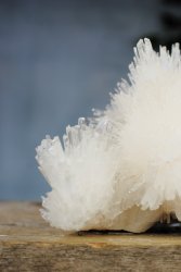 Scolecite, Needle cluster EQ XL