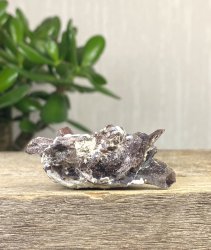 Axinite, on Matrix