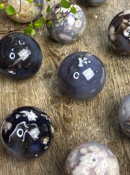 Agate, Black Flower Sphere