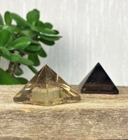 Smoke Quartz, Pyramids