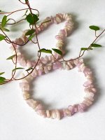 Kunzit, Armband Chips