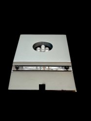 Display, Ljussockel Silver Fyrkantig Batteri
