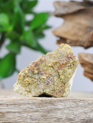 Granat, Demontoid på Matrix