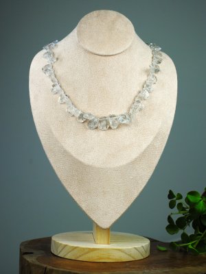 Diamantkvarts, Halsband