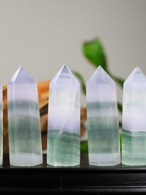 Fluorit, Yttrium (Lavendel) Spets