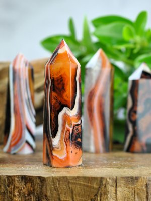 Agate, Silk Point