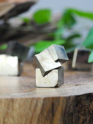 Pyrit, Kub i kluster