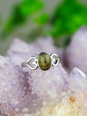 Labradorite, Ring