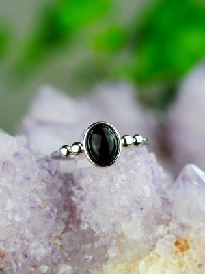 Obsidian, Svart Ring