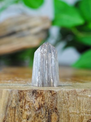 Lodolitkvarts, Spets