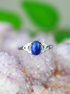 Lapis Lazuli, Ring