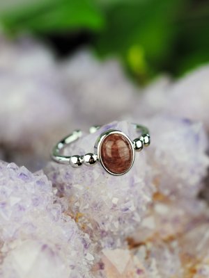 Jordgubbskvarts, Ring