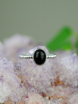 Obsidian, Svart Ring