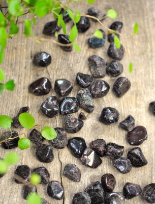 Garnet, Red Tumbled Small Big pack