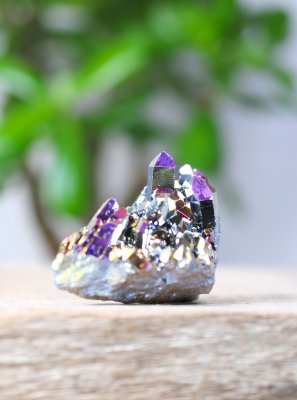 Aura Titan quartz, Cluster