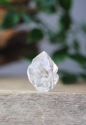 Herkimer diamond, Point