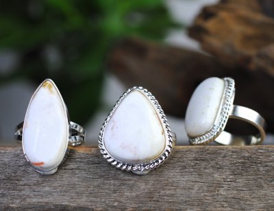 Scolecite, Ring with silver plating
