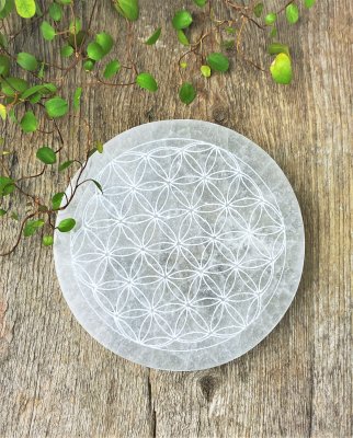 Selenit, White Charging plate The flower of life