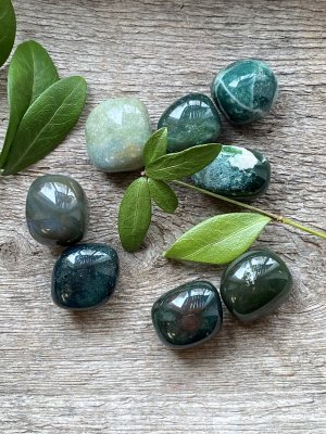 Chalcedony, Green Tumbled Big Pack