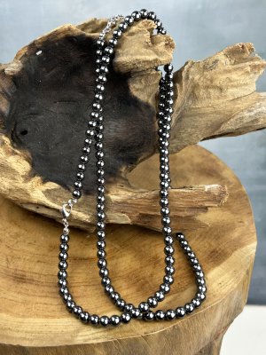 Hematit, Halsband Kort Rund